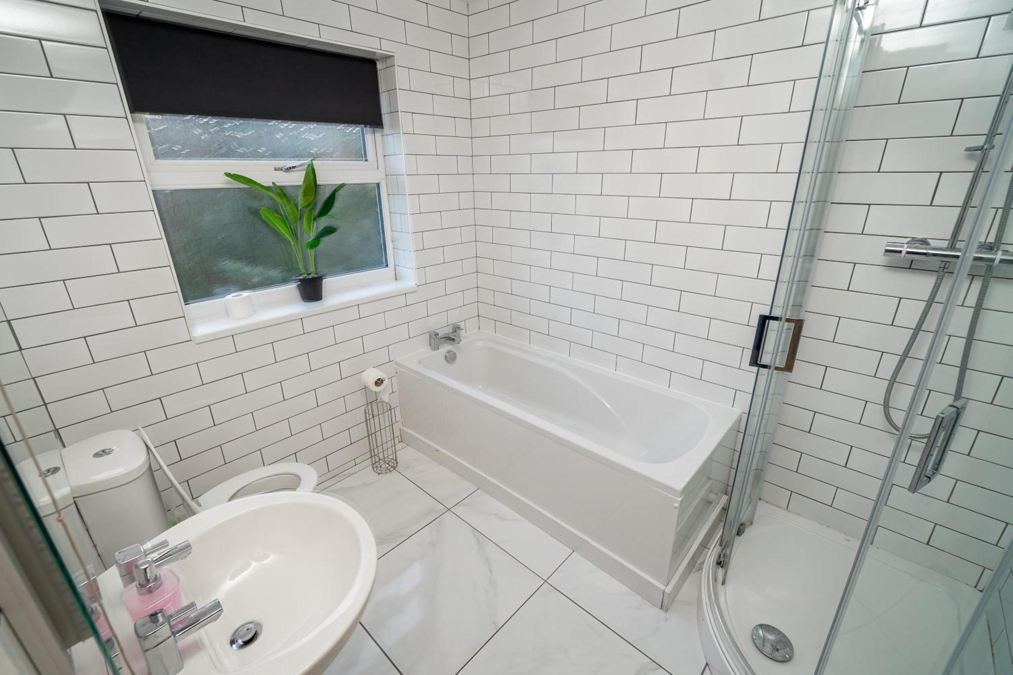 Spacious 3-Bed Near The City Centre Swansea Esterno foto