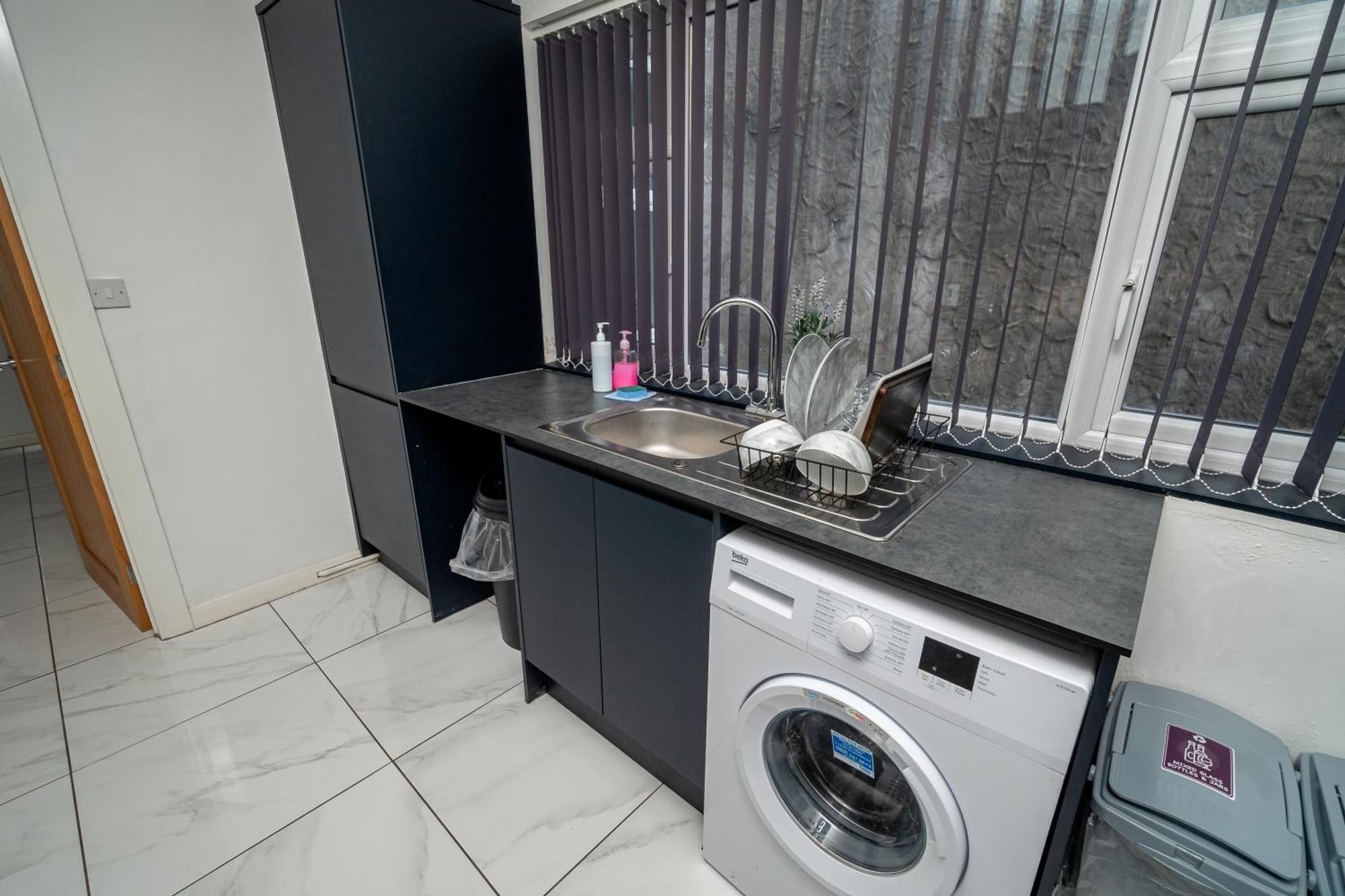 Spacious 3-Bed Near The City Centre Swansea Esterno foto